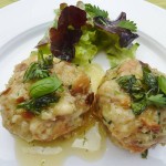 Köstliches vom Allgäuer Bergkäse: Käseknödel mit Frühlingskräuterbutter