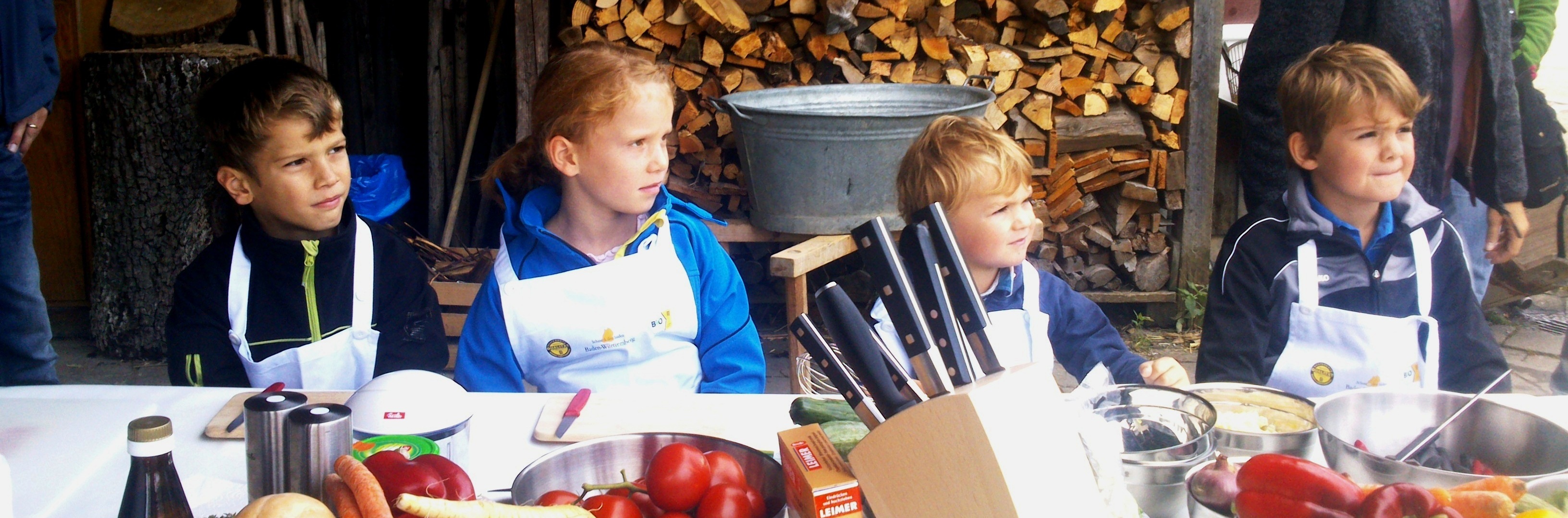 Bild Kinder und Jugendliche erleben und genießen regionale Spezialitäten