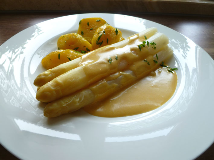 Sauce Hollandaise – Die klassische Soße zum Spargel und Gemüse ...