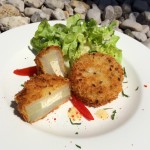 Knusprige Kohlrabitaler mit Frischkäse-Kräuterfüllung