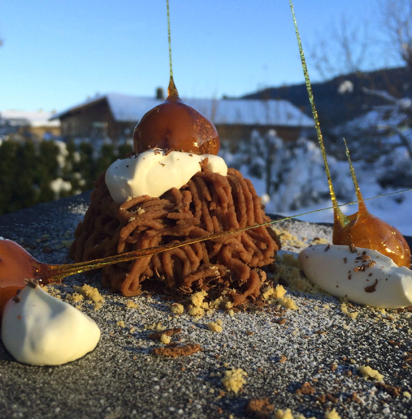 Süße Kastanienspaghetti mit Schwarzwälder Kirschwasser