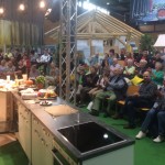 Badenmesse 2015: Kochen mit Landfrauenpräsidentin Rosa Karcher und Schulkindern