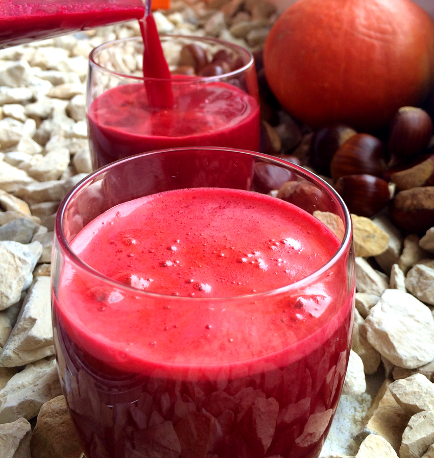 Feuerroter Herbst-Smoothie