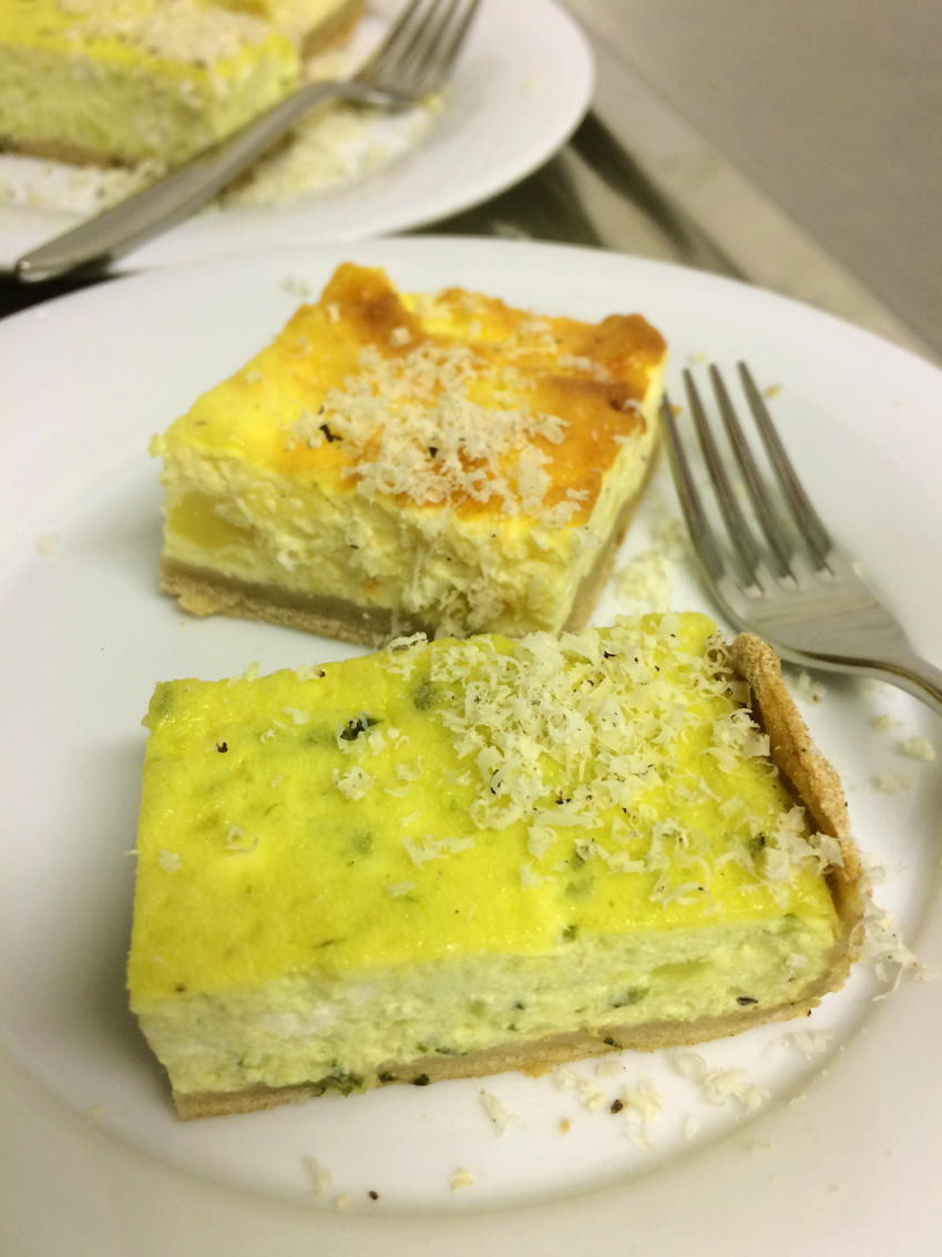 Schwäbischer Salzkuchen „natur“ oder mit frischen Frühlingskräutern