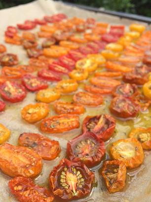 Getrocknete kleine Tomaten