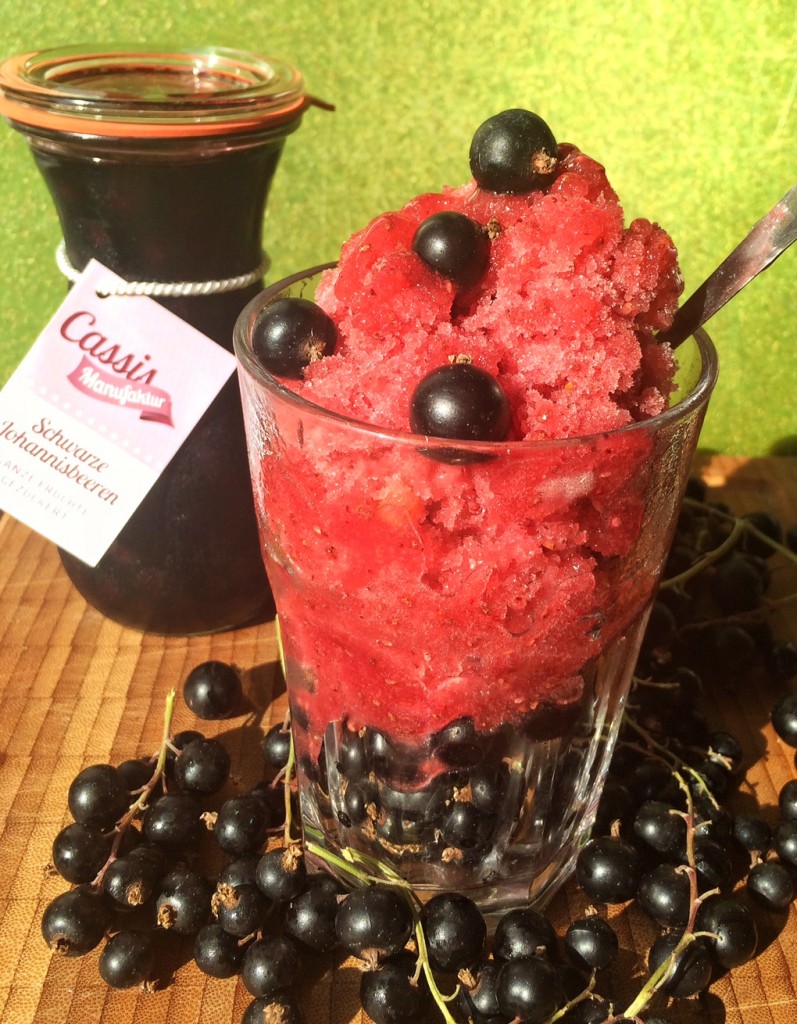 Granita von schwarzen Johannisbeeren – Schmeck den Süden