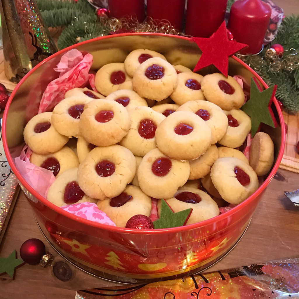 Weihnachtsplätzchen – Husarenkrapfen