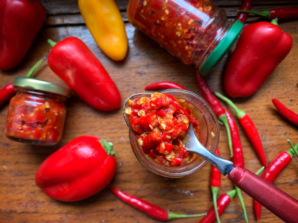 Scharfe Chili-Tomatensoße – Schmeck den Süden