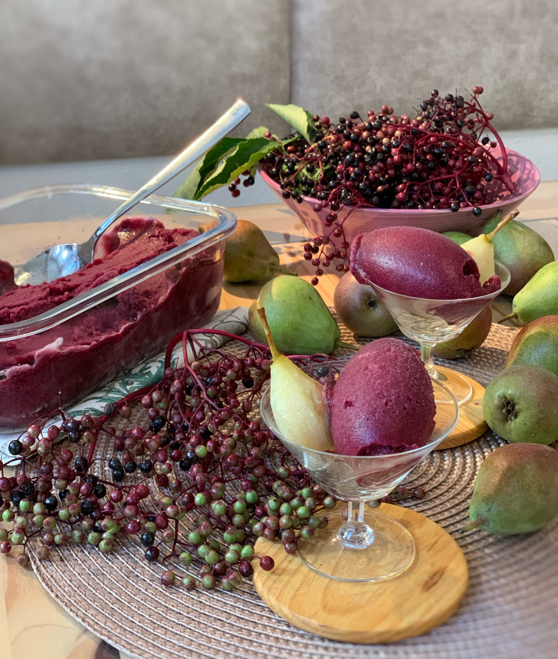 Heimat genießen mit Holunderbeeren-Sorbet & Gaishirtle