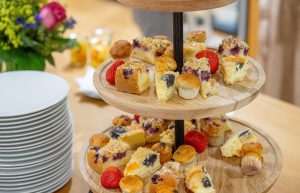 Etagere mit Snacks beim Marketingtag 2025