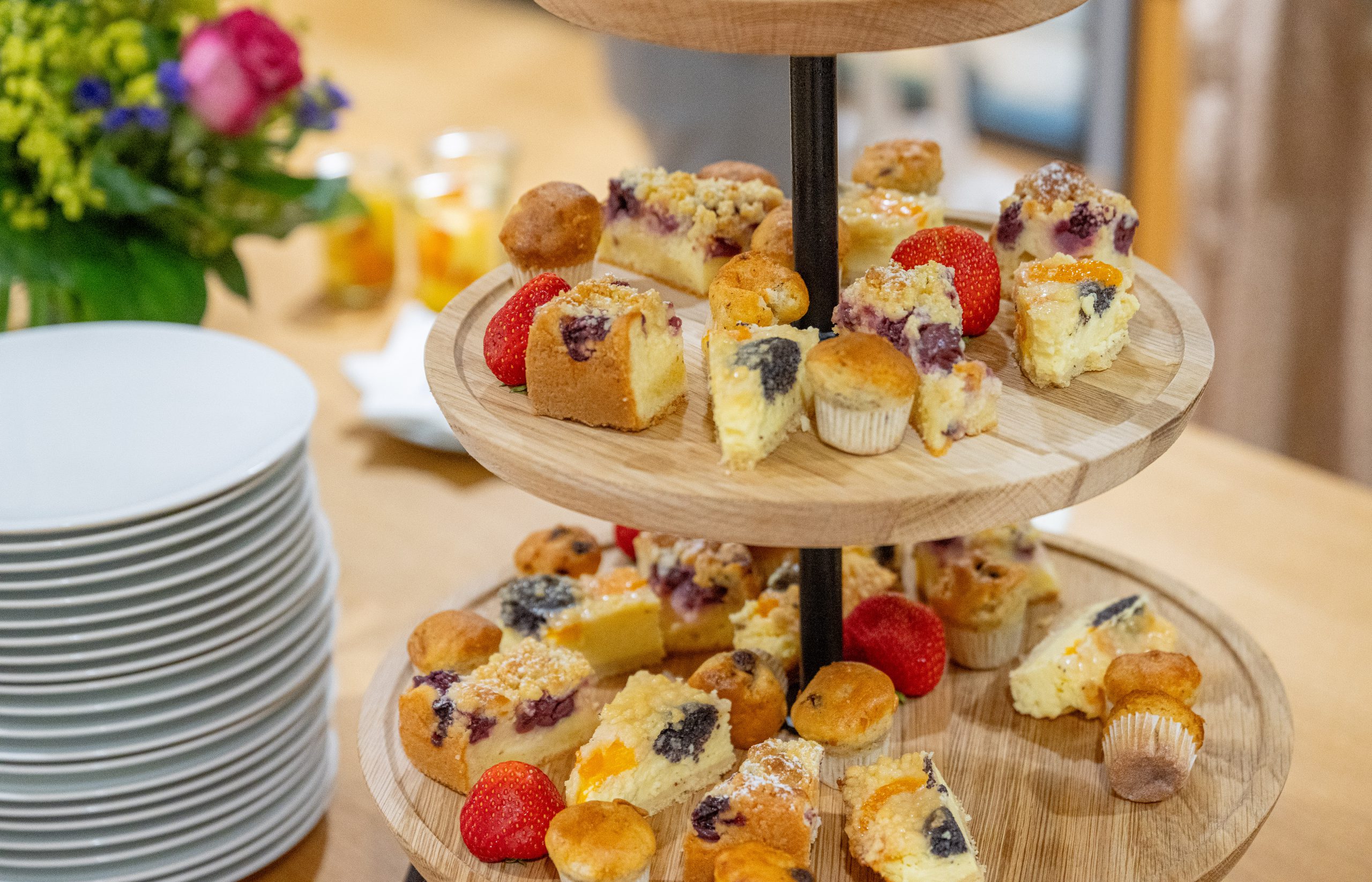 Etagere mit Snacks beim Marketingtag 2025